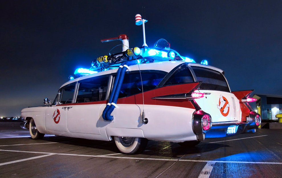 Ecto-1 en pista.